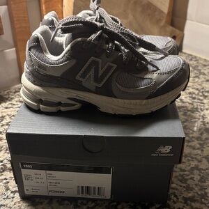 New Balance Gray Everyday Walking Sneakers